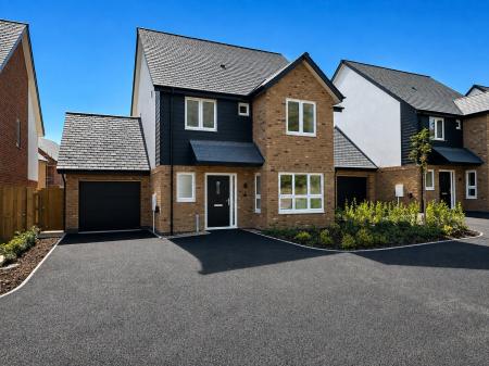Buckleigh Road, Westward Ho, Bideford, Devon, EX39 - Webbers