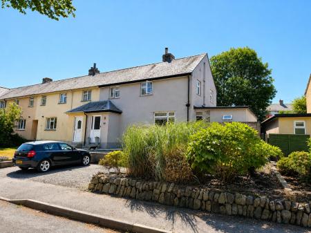 Meadow Place, Bodmin, Cornwall, PL31 - Webbers