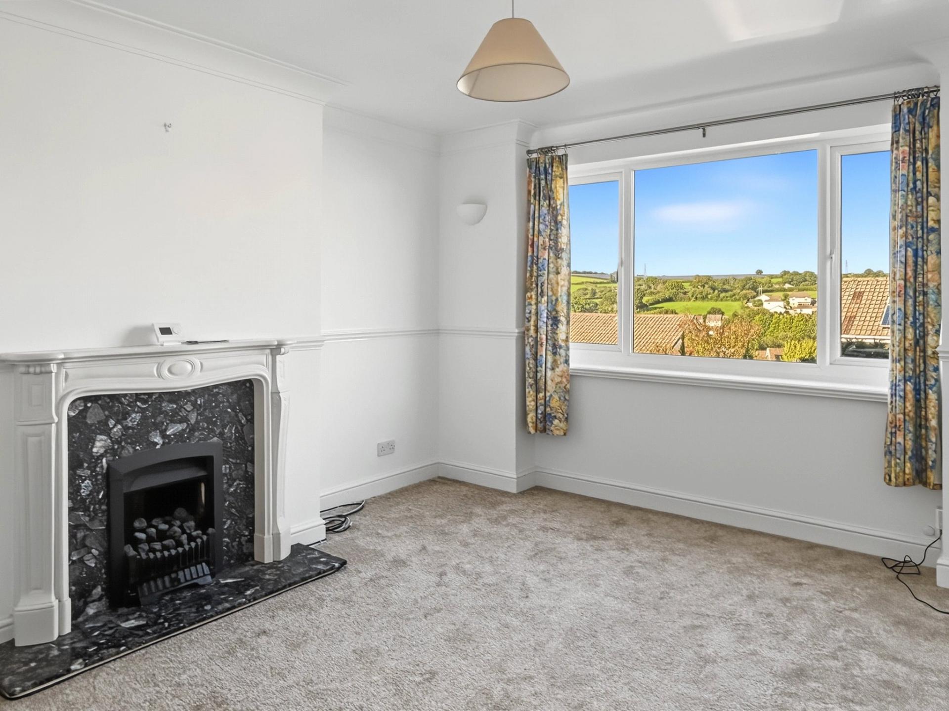 property-img