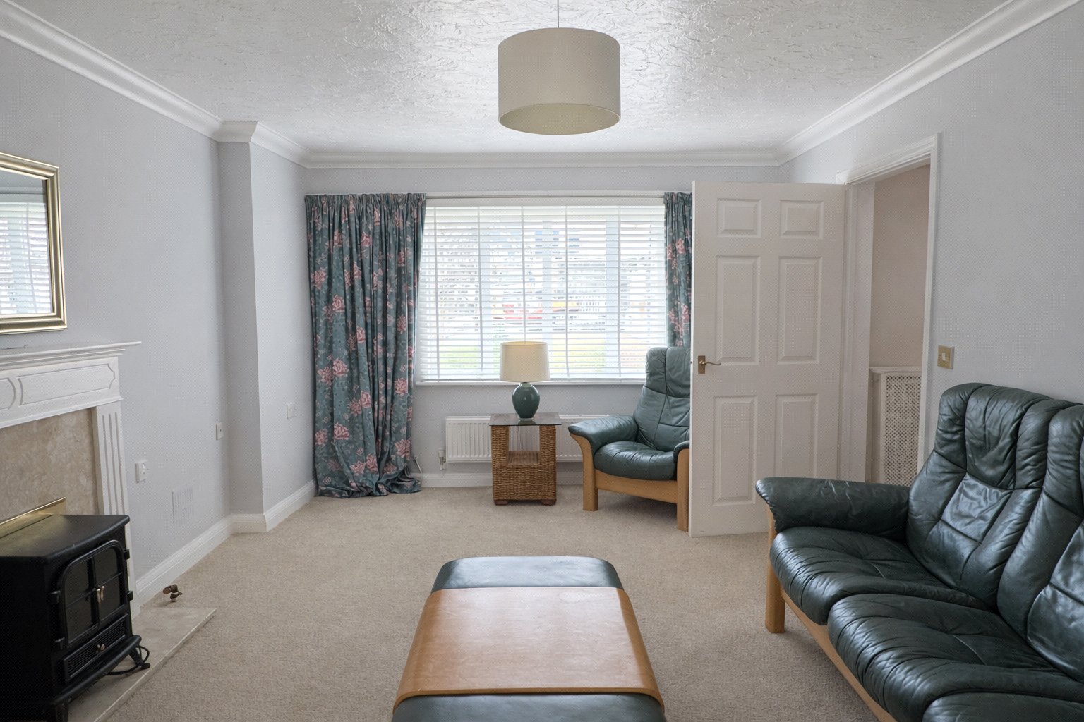 property-img