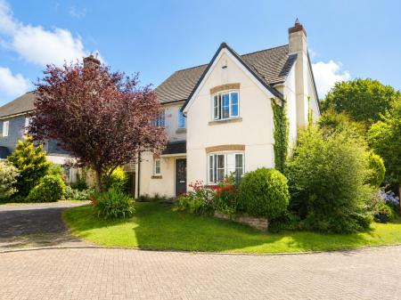 Sycamore Close, Bodmin, Cornwall, PL31 - Webbers