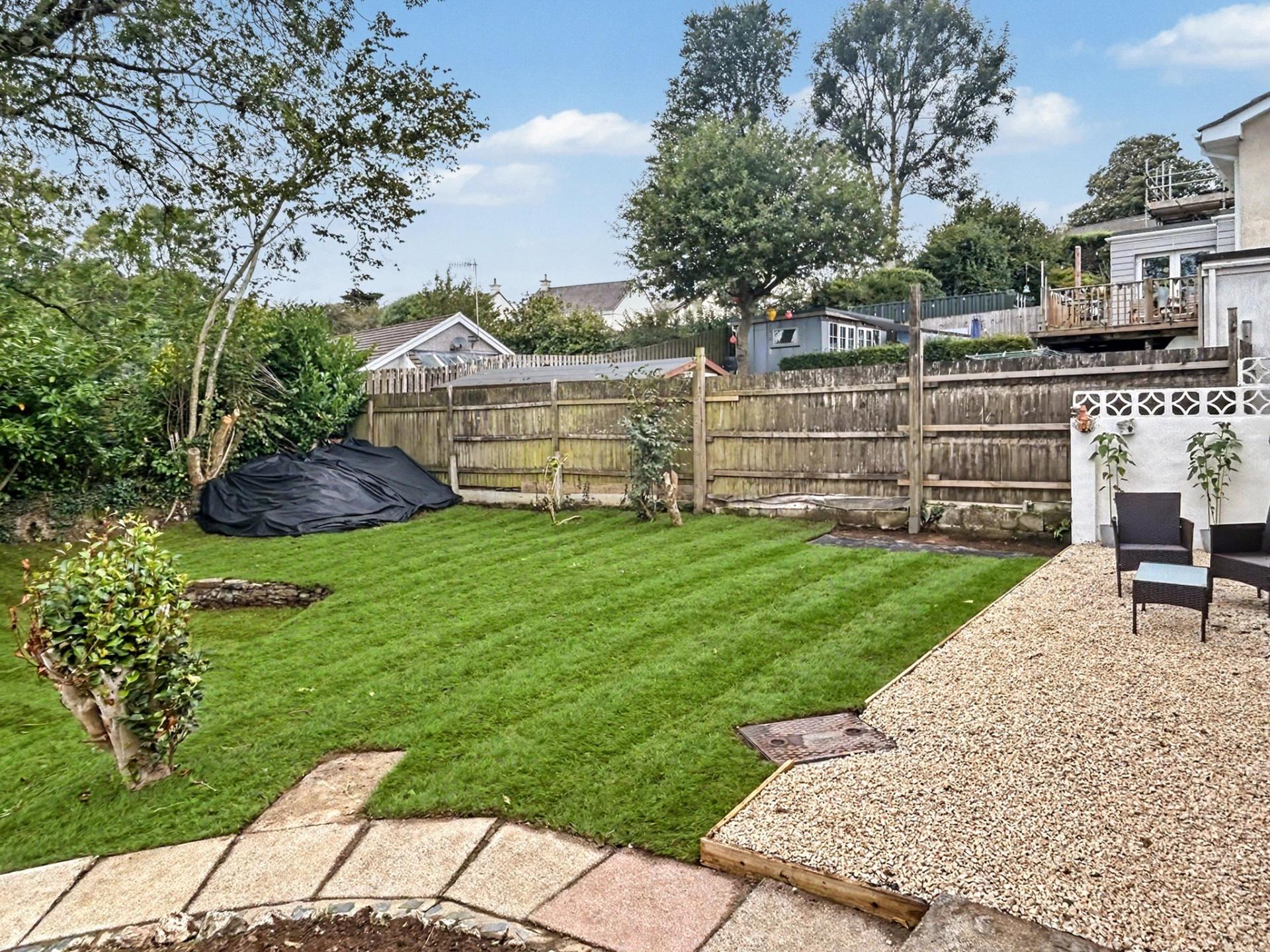 property-img