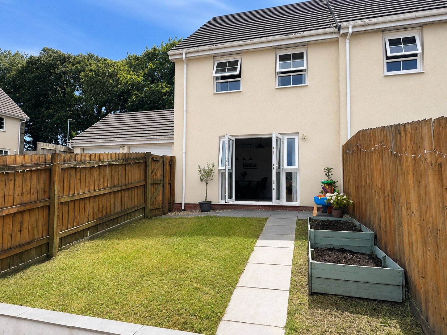 property-img