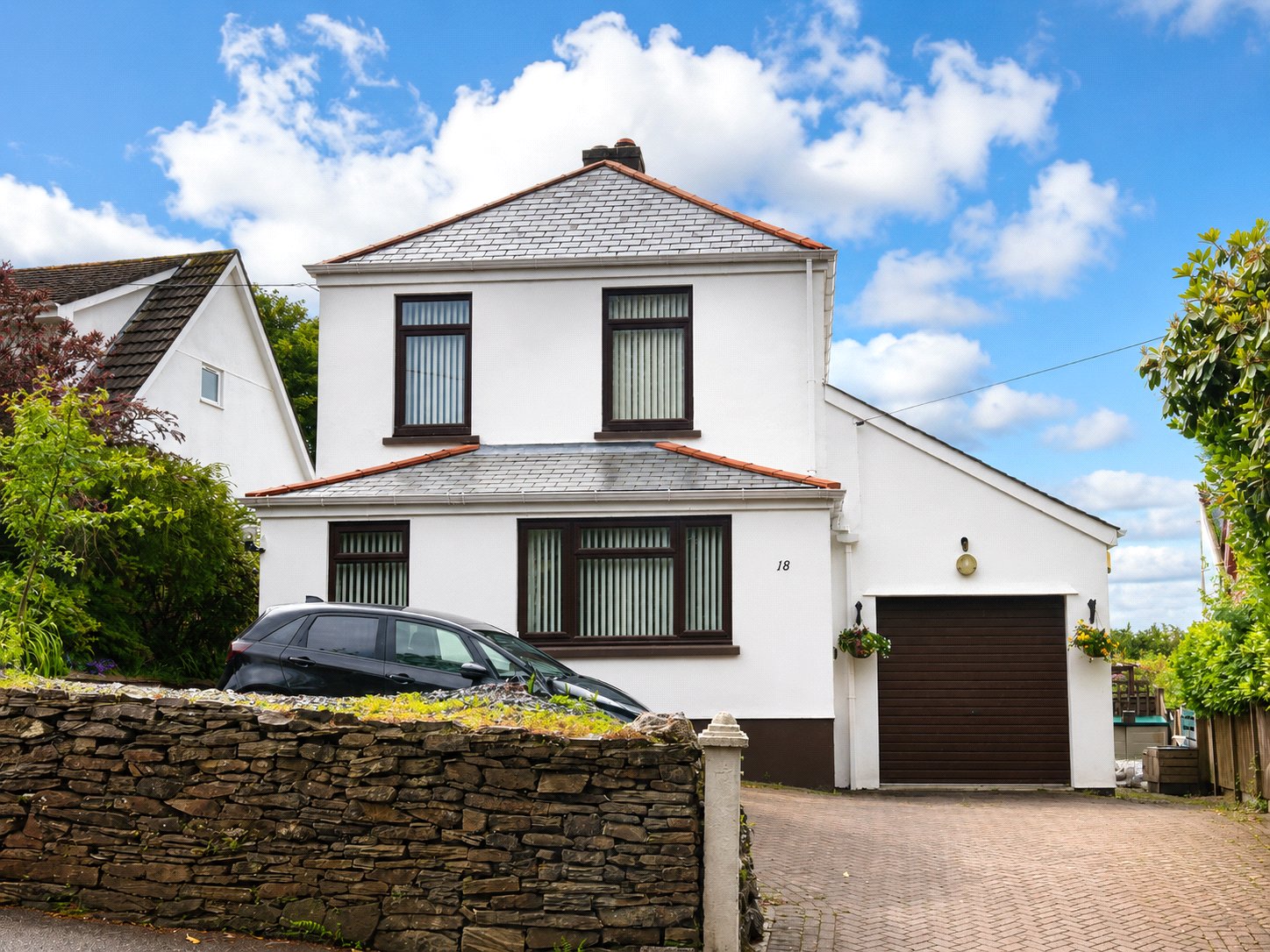 property-img