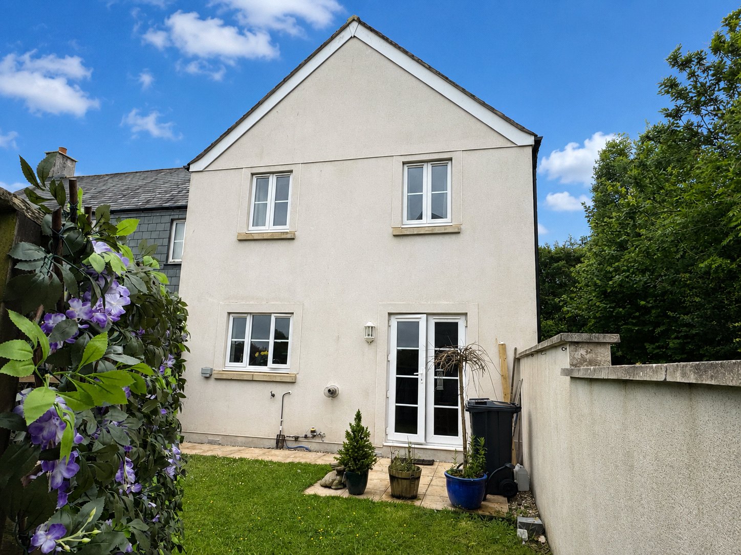 property-img