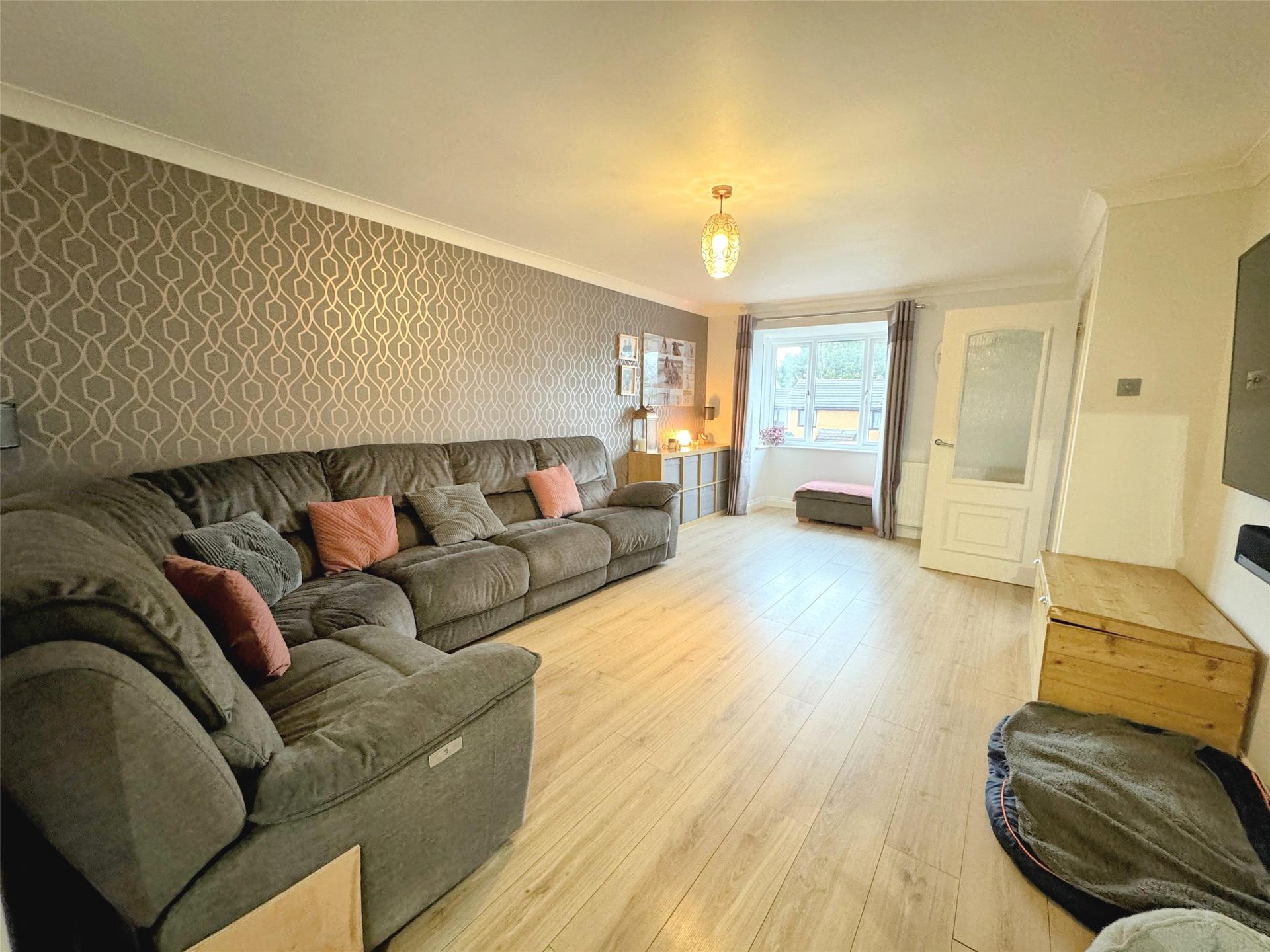 property-img