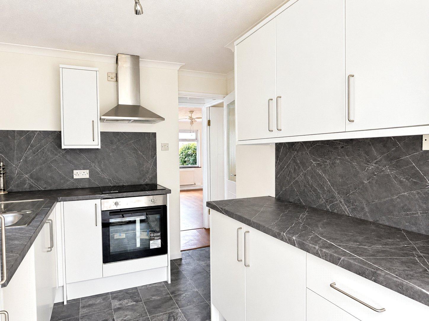 property-img