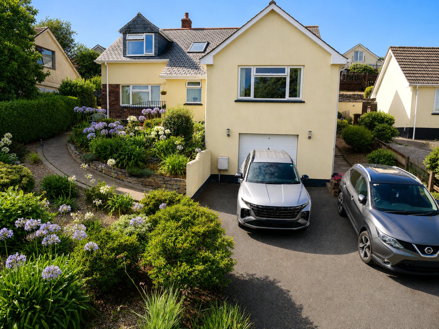 property-img