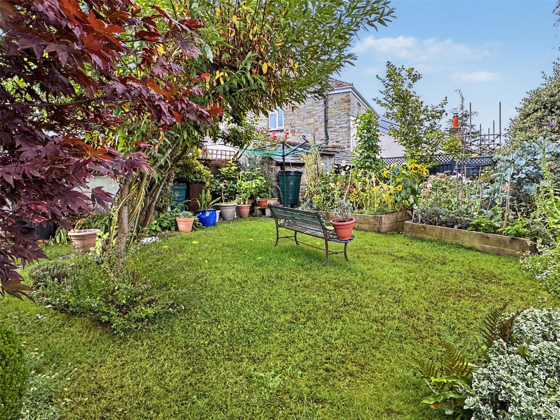 property-img