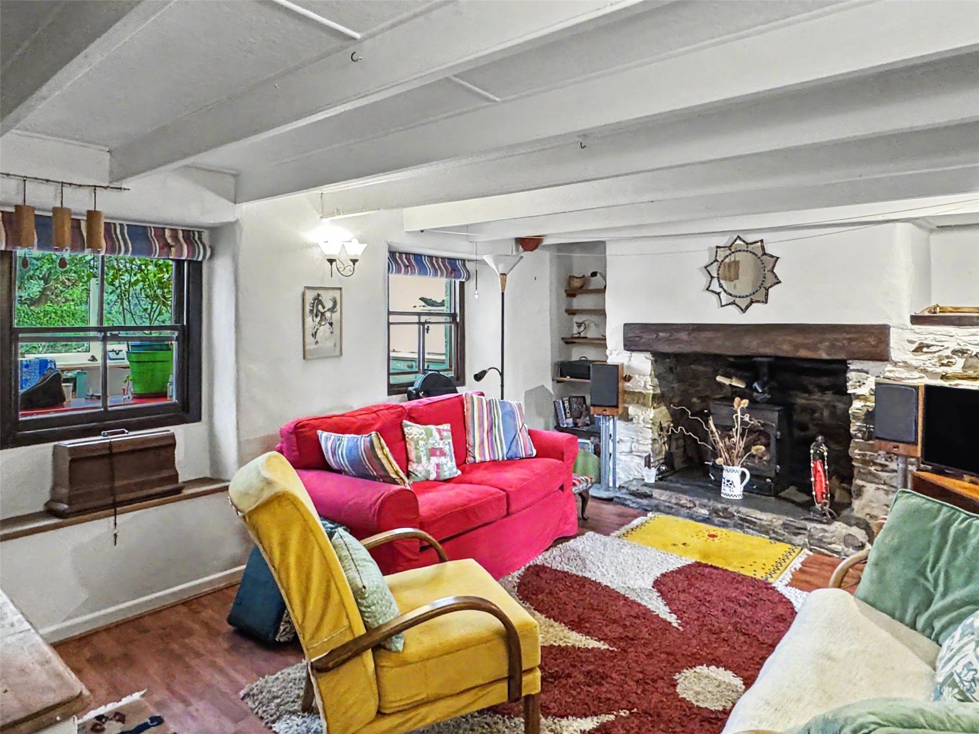 property-img