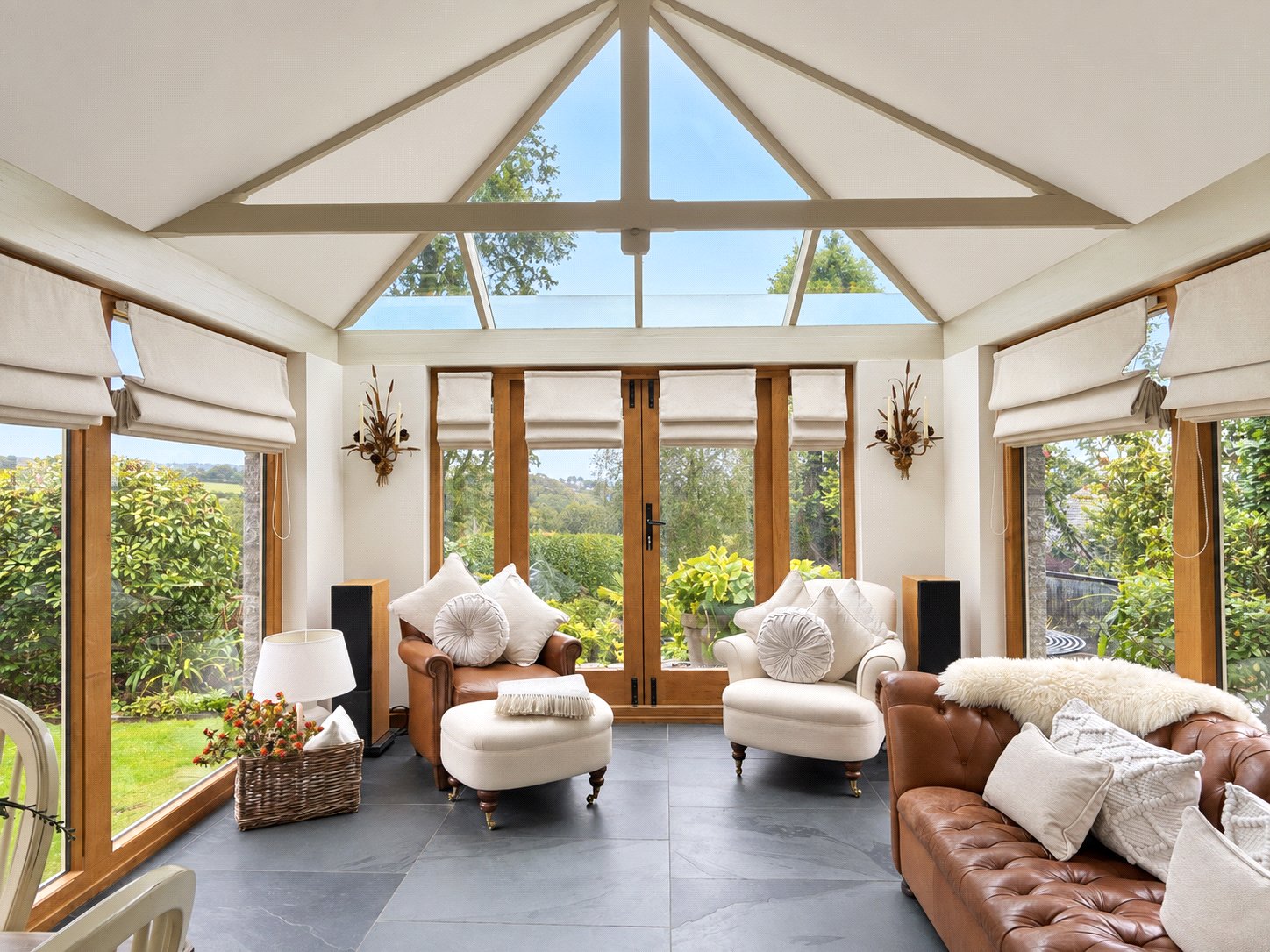 property-img