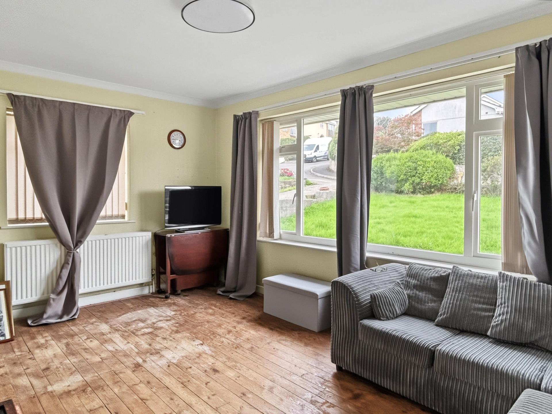 property-img