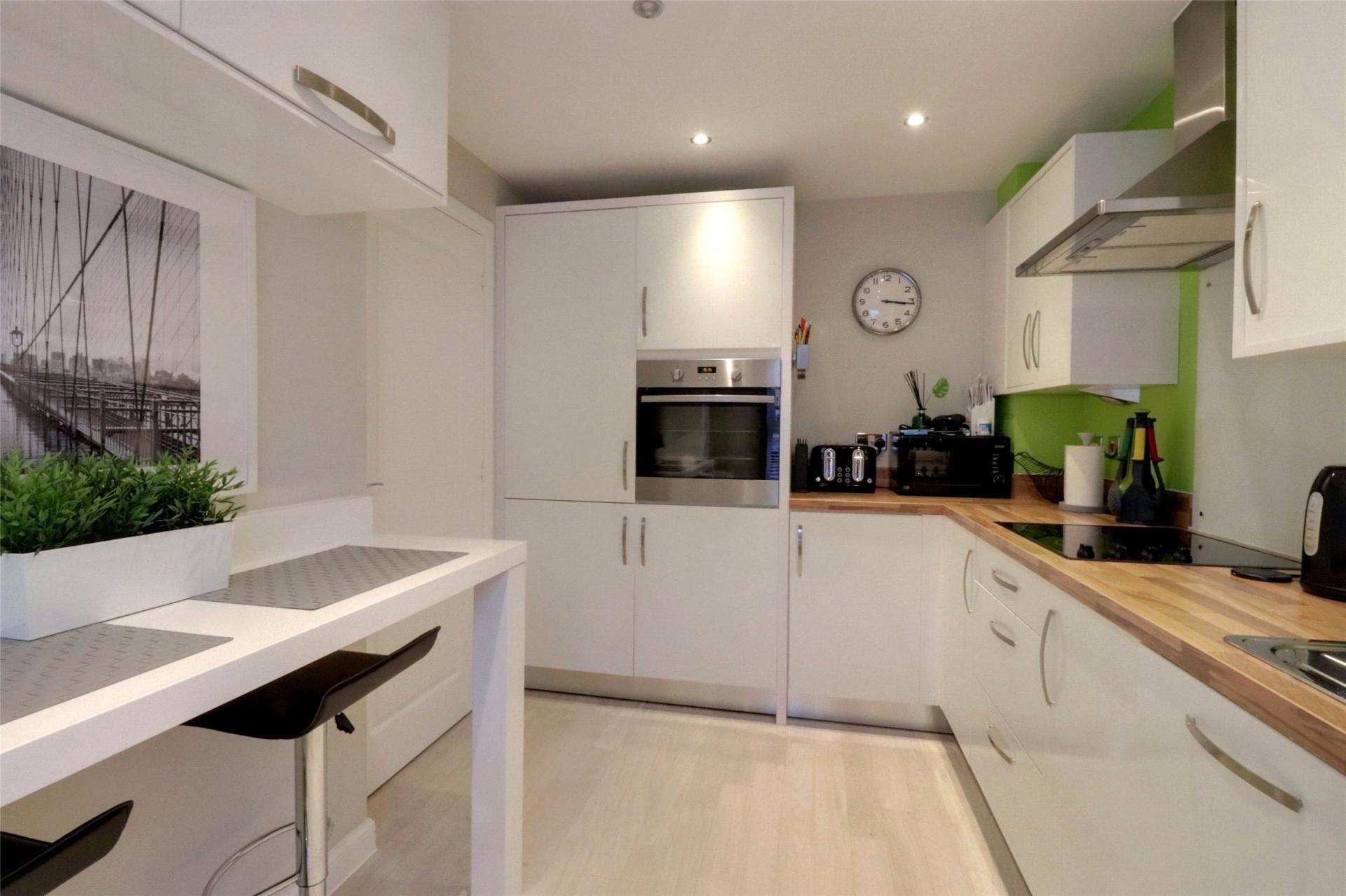 property-img