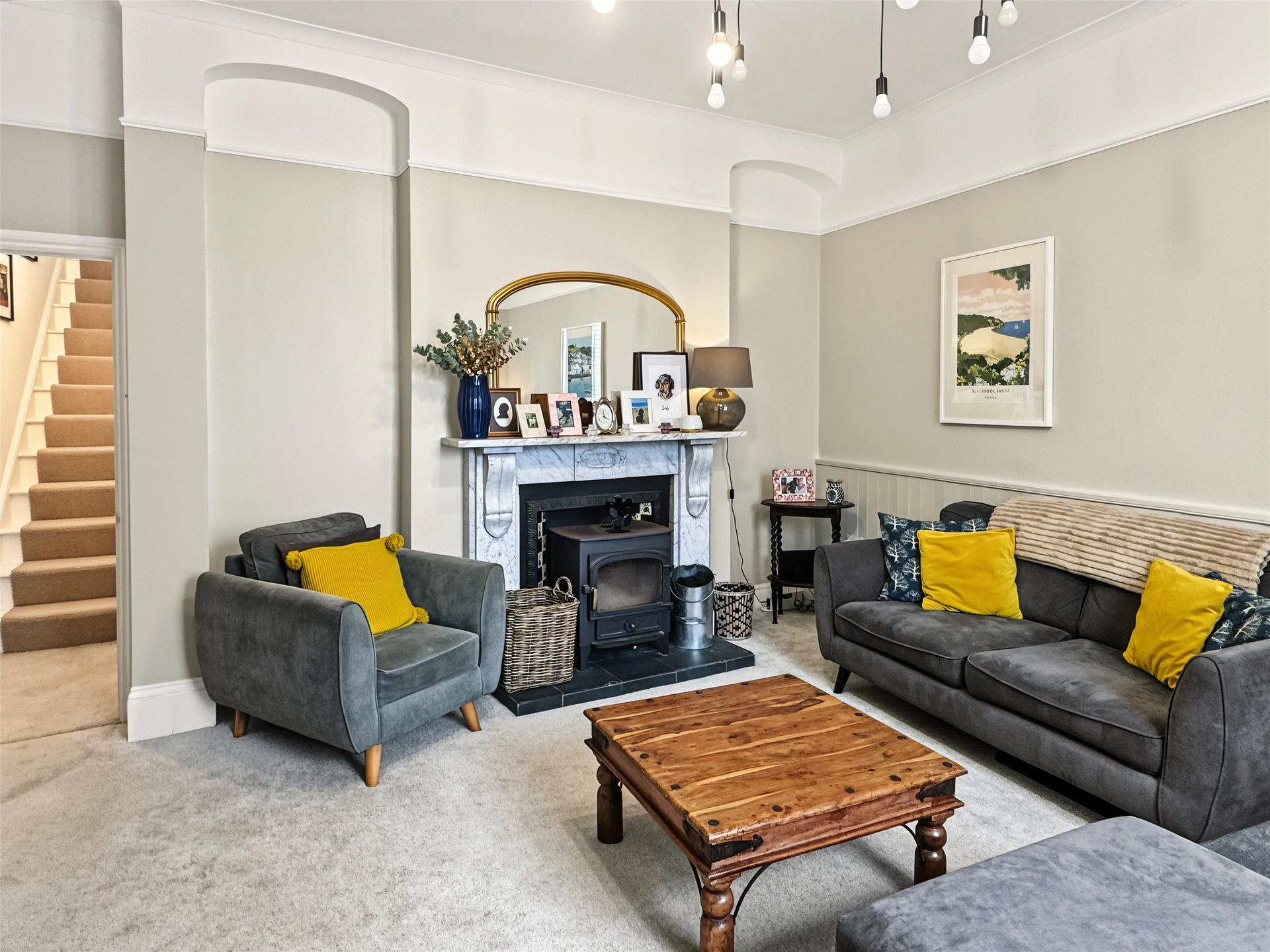 property-img