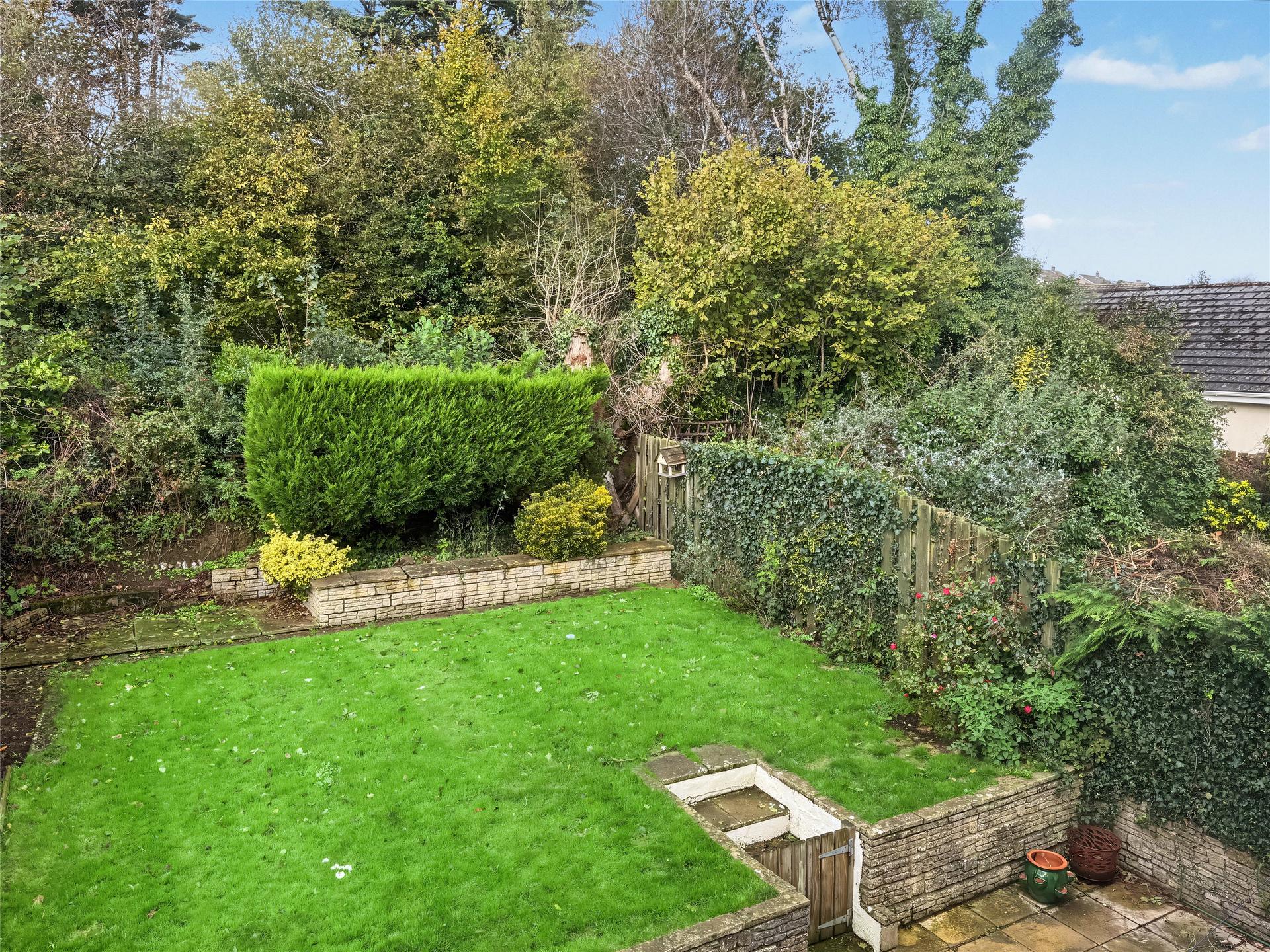 property-img