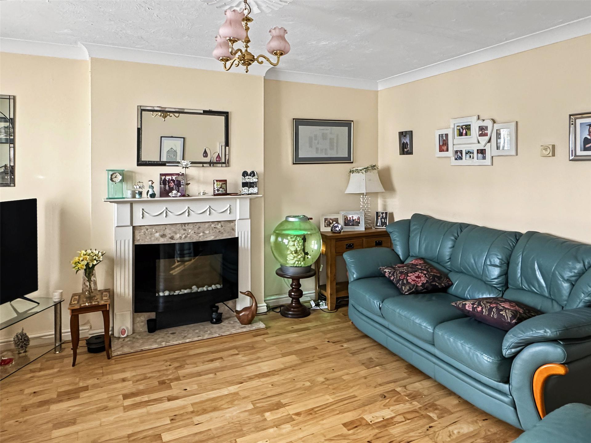 property-img