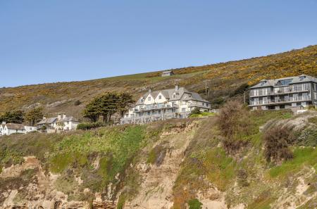 1437080-21-69c7d0...