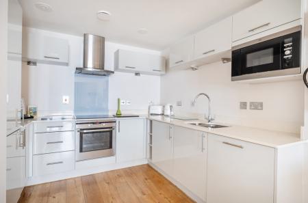 1437080-6-69c7cfa...