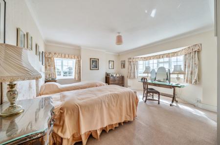 1358394-4-68d3f57...