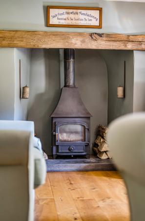 1343742-28-68a8ed...