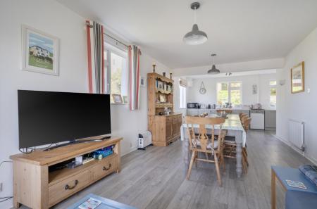 1440968-23-69d65a...