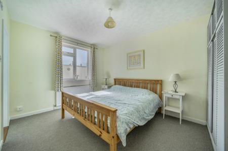 1440968-17-69d658...