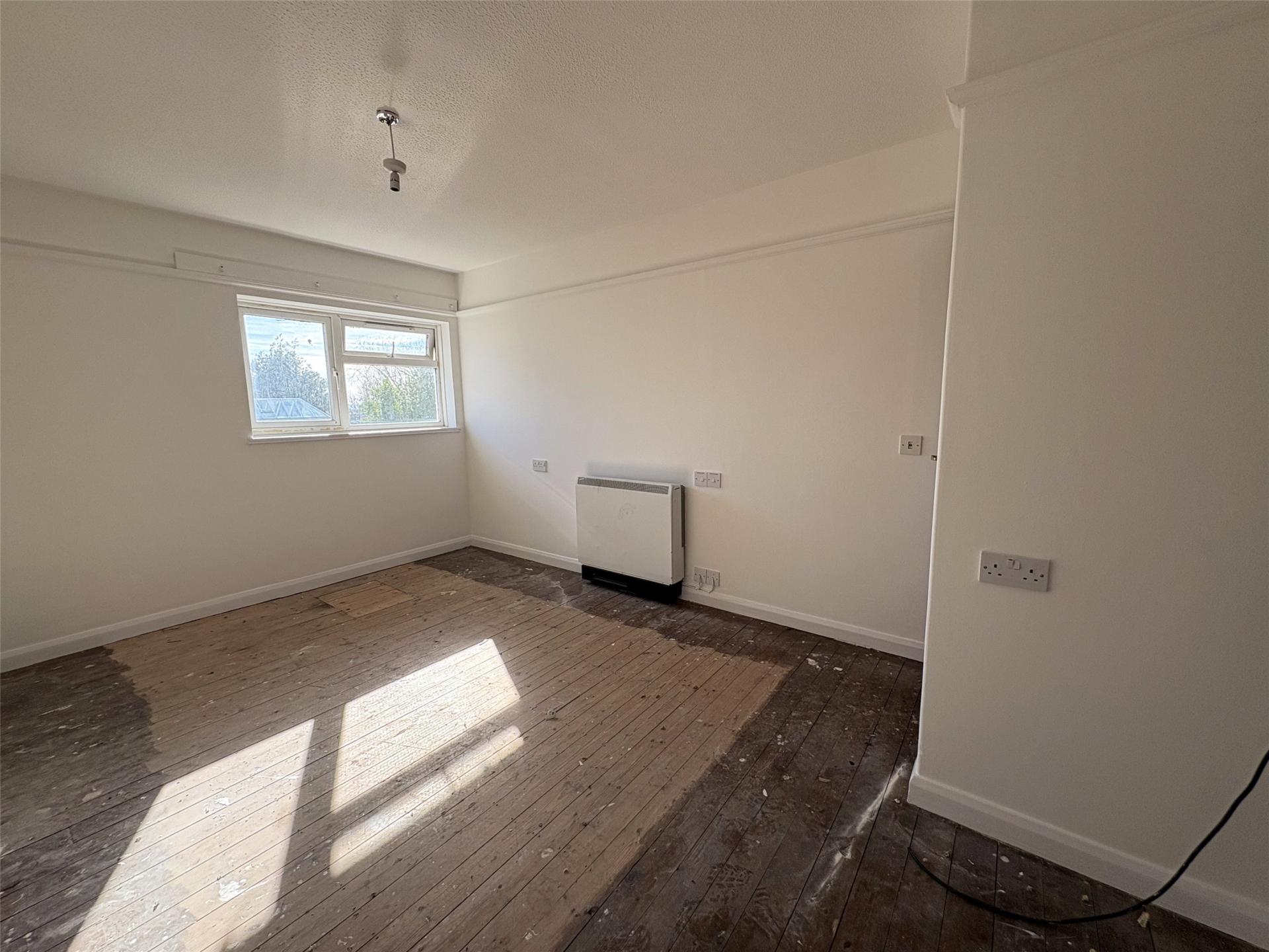 property-img