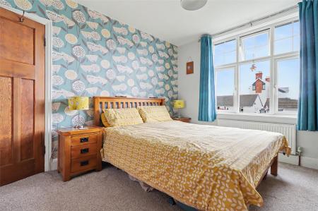 Bed 1