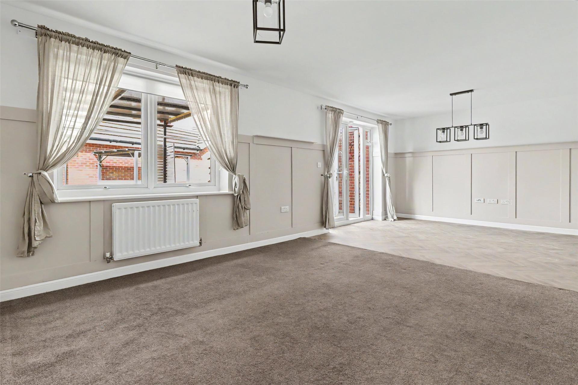 property-img