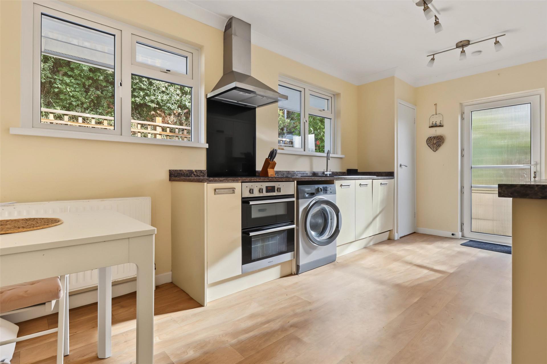 property-img