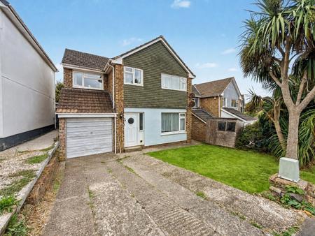 Silvan Drive, Braunton, EX33 - Webbers
