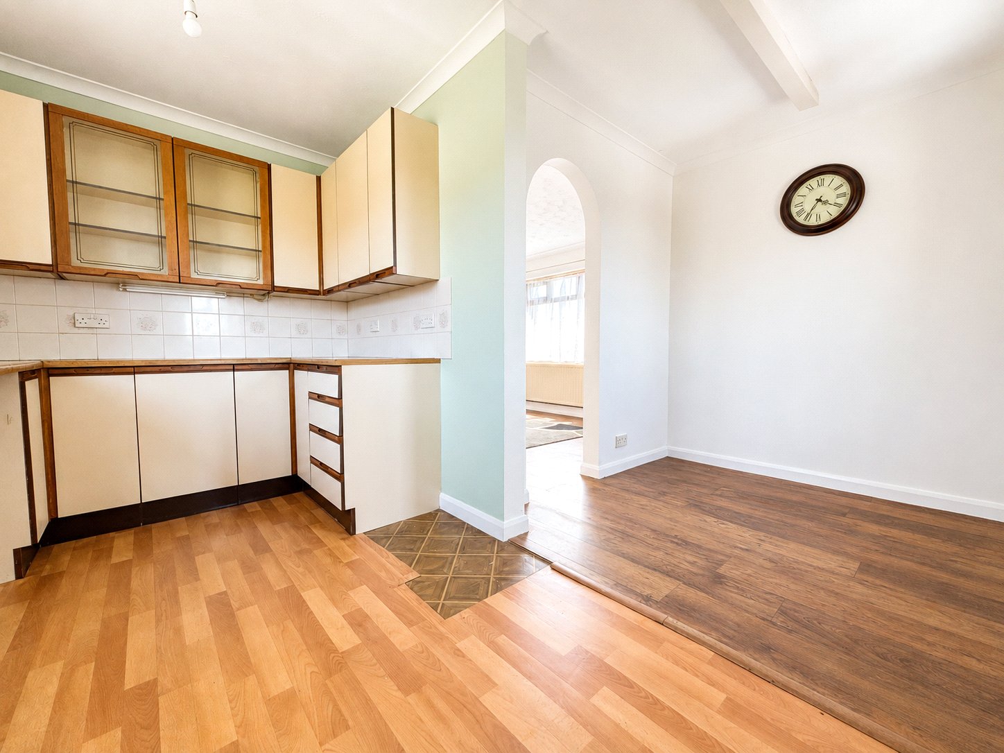 property-img