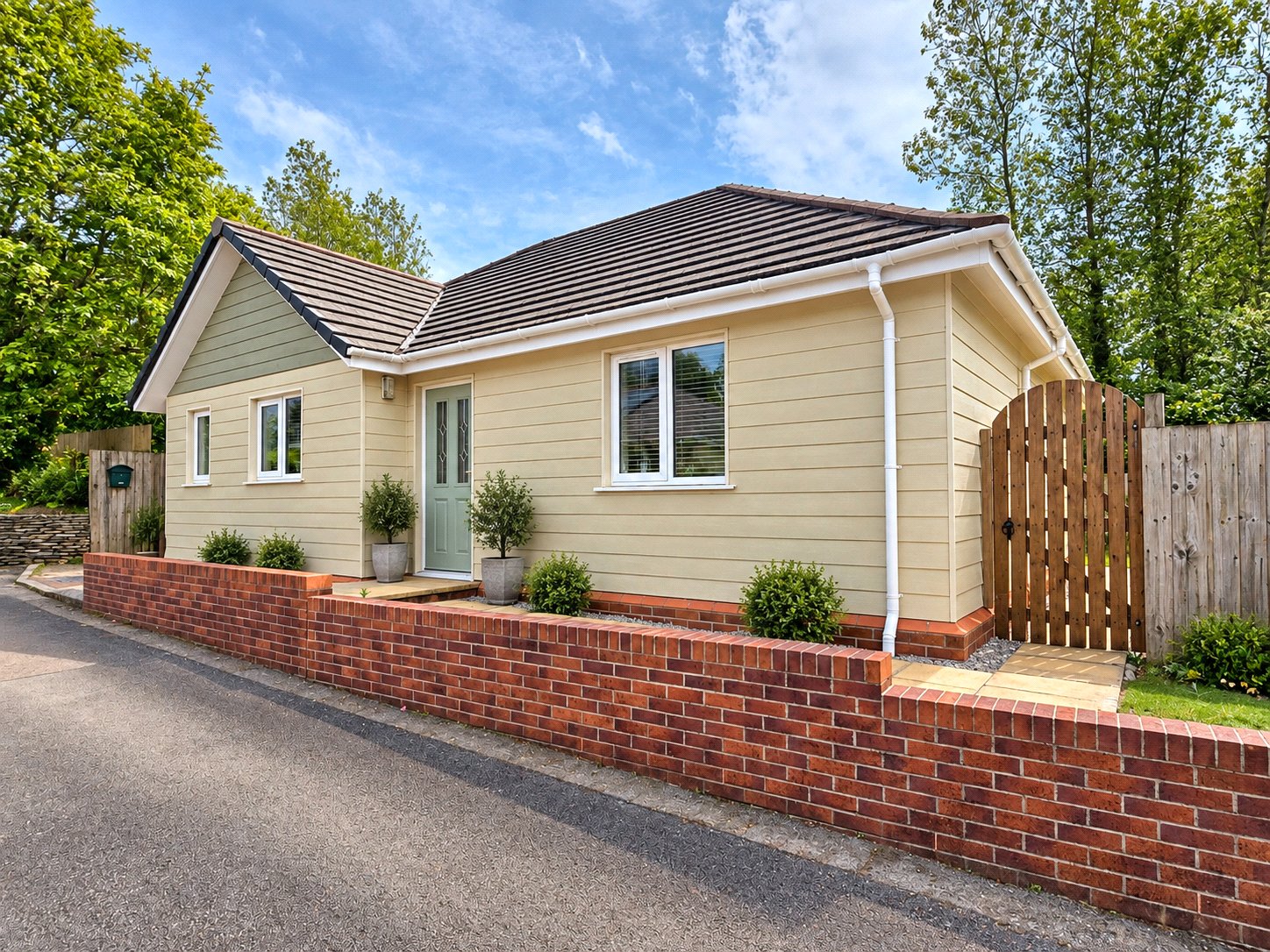property-img