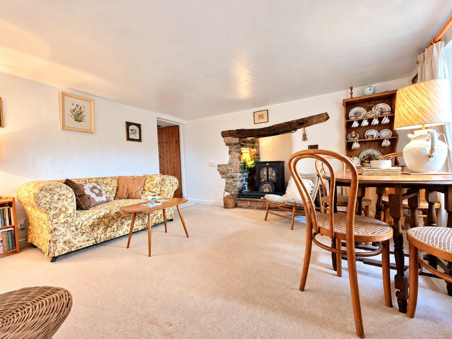 property-img