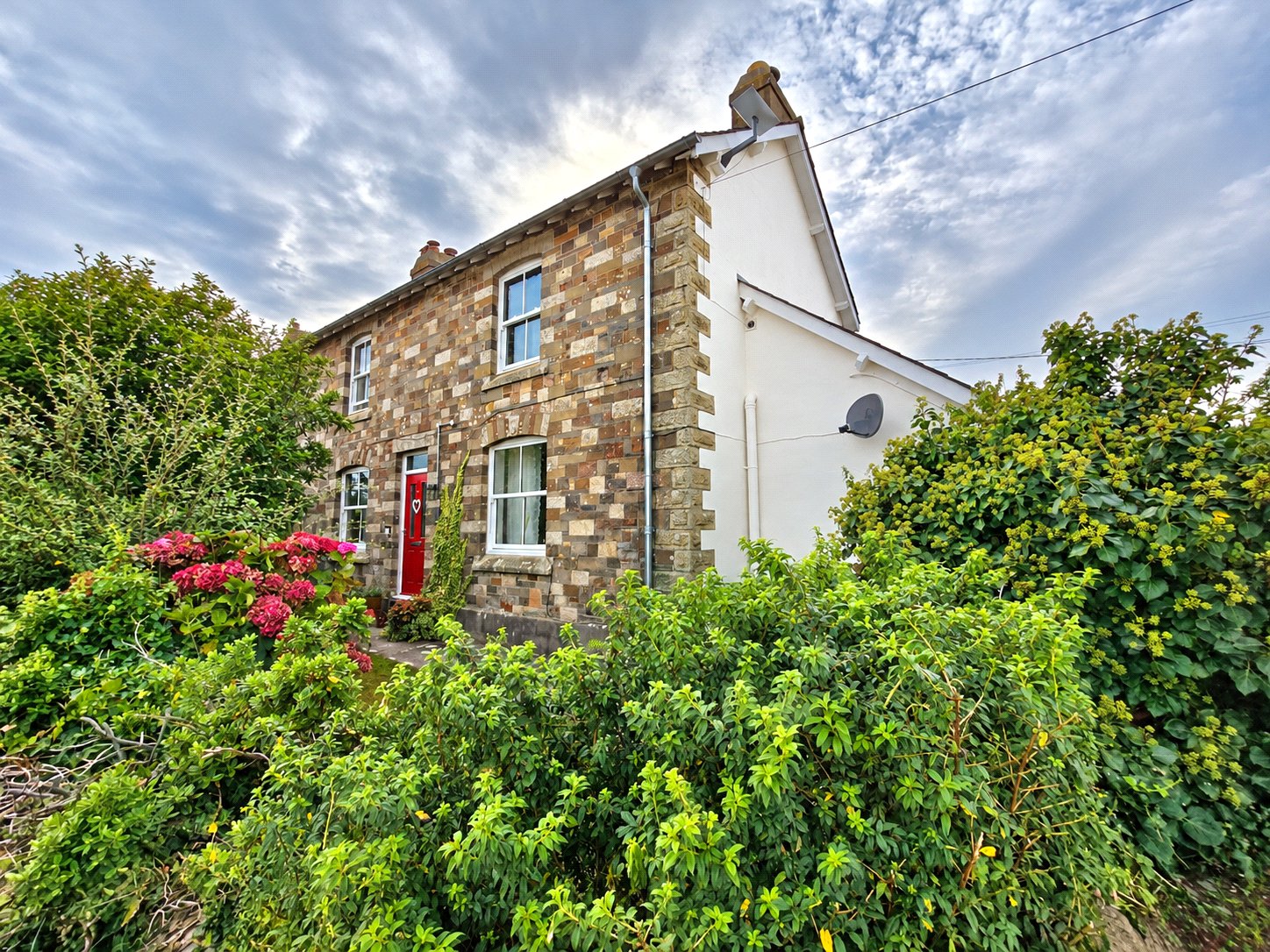 property-img