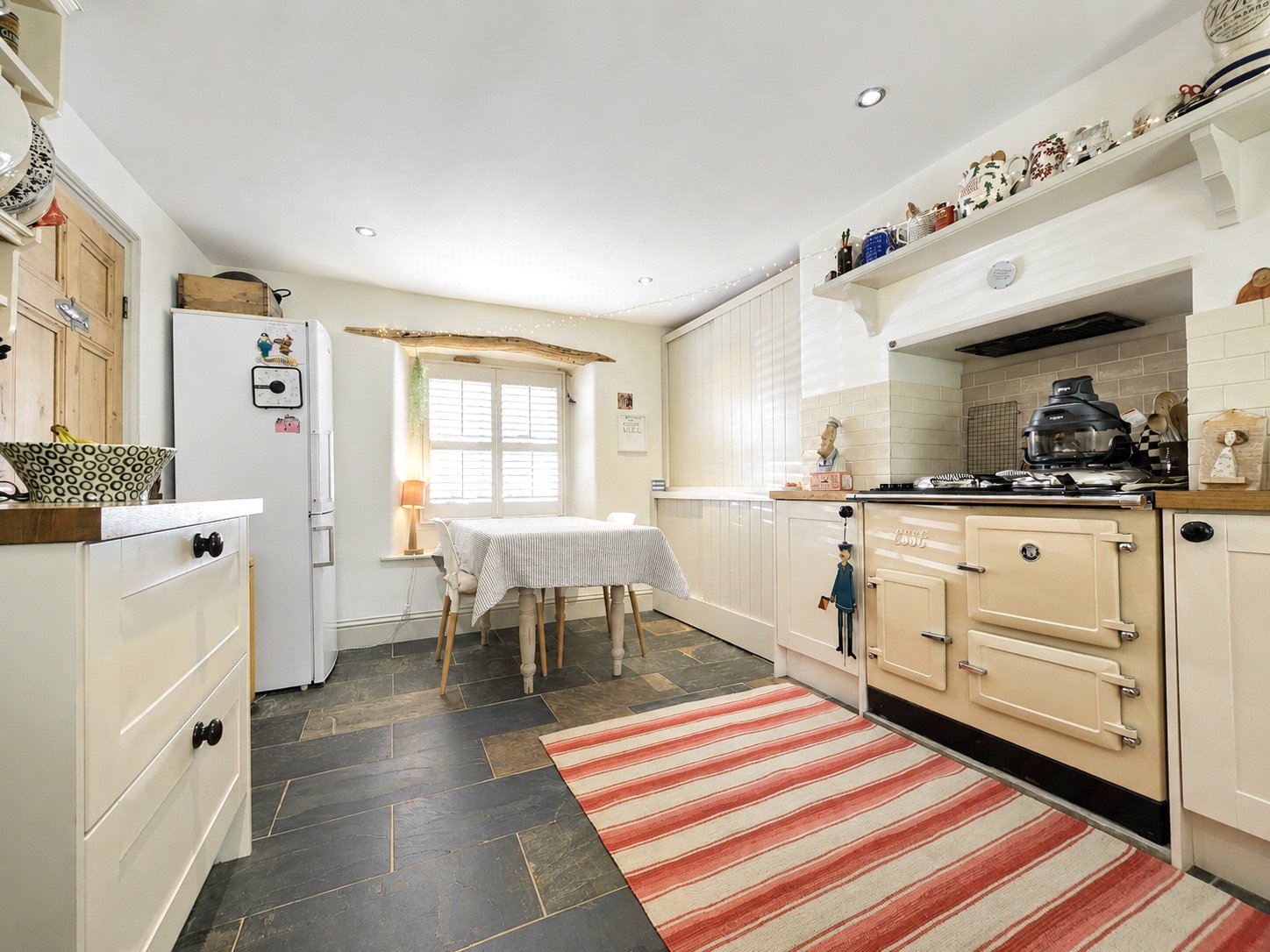 property-img