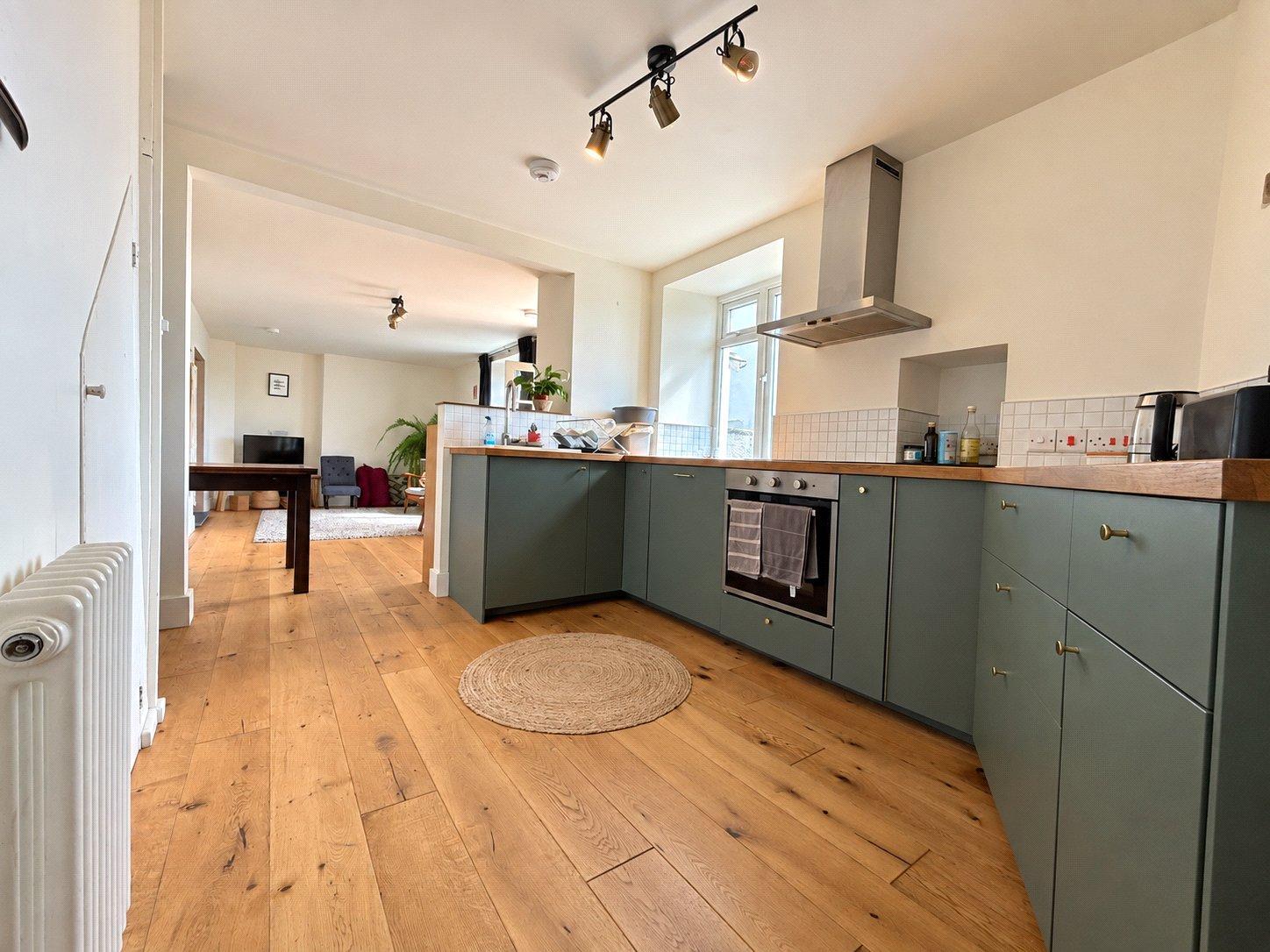 property-img