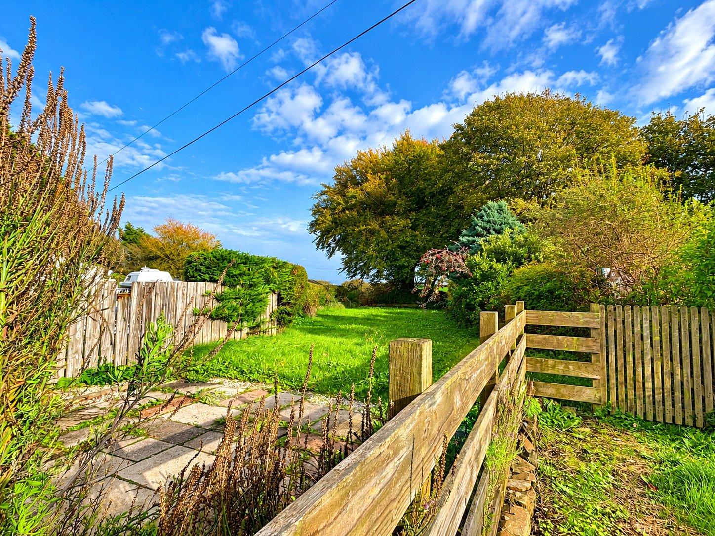 property-img