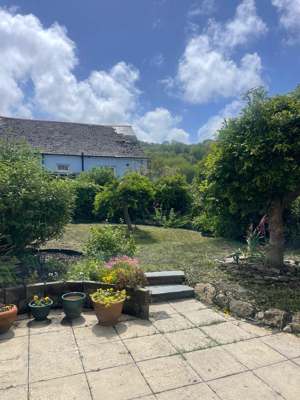 property-img