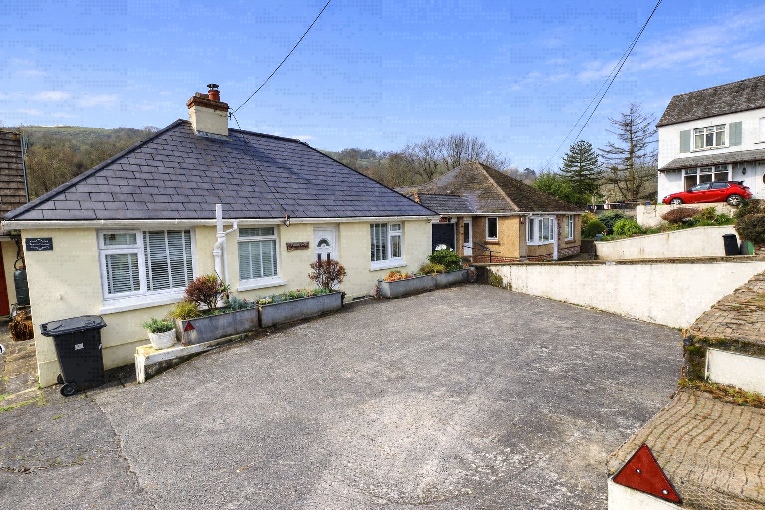 property-img