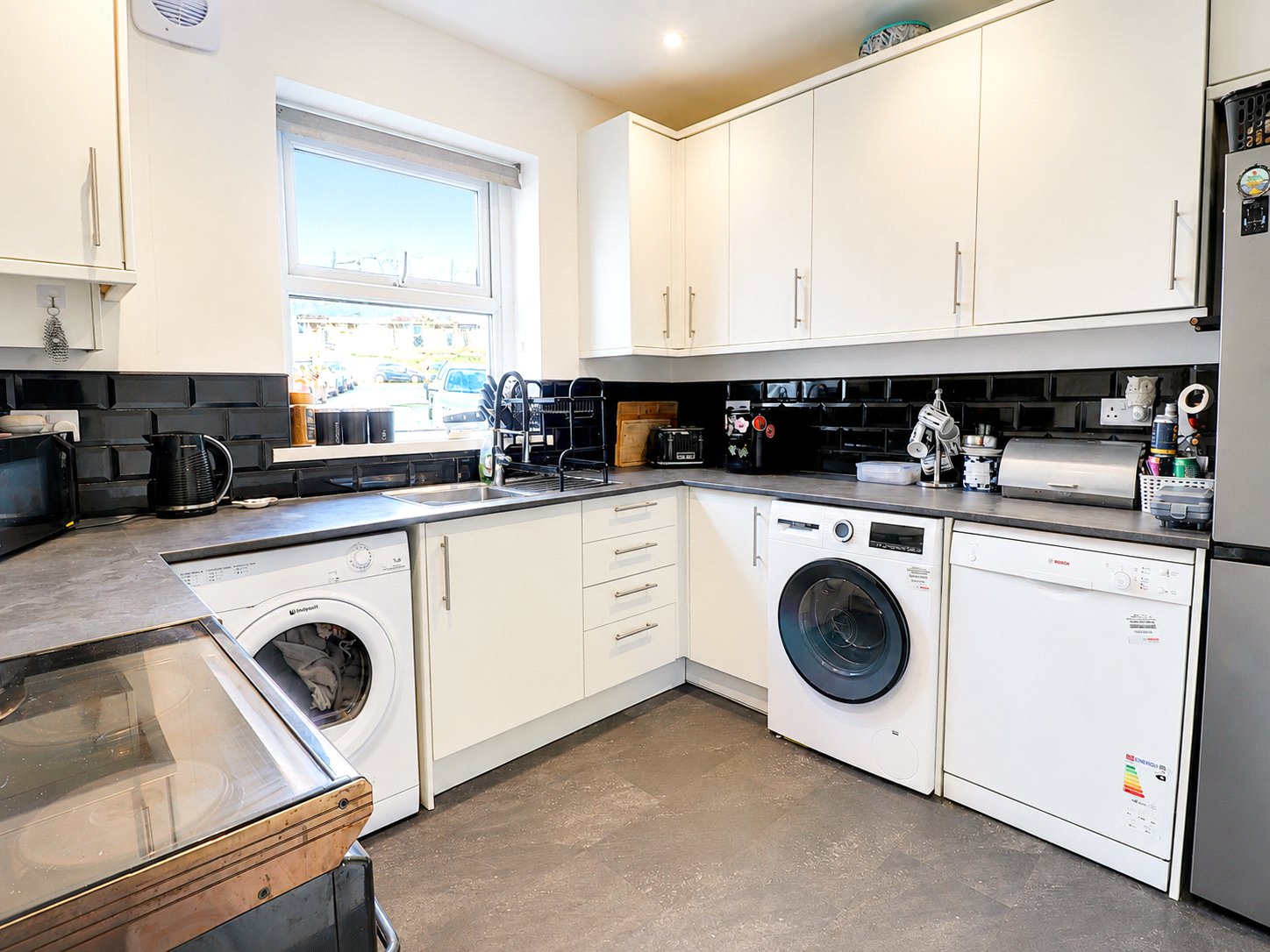 property-img