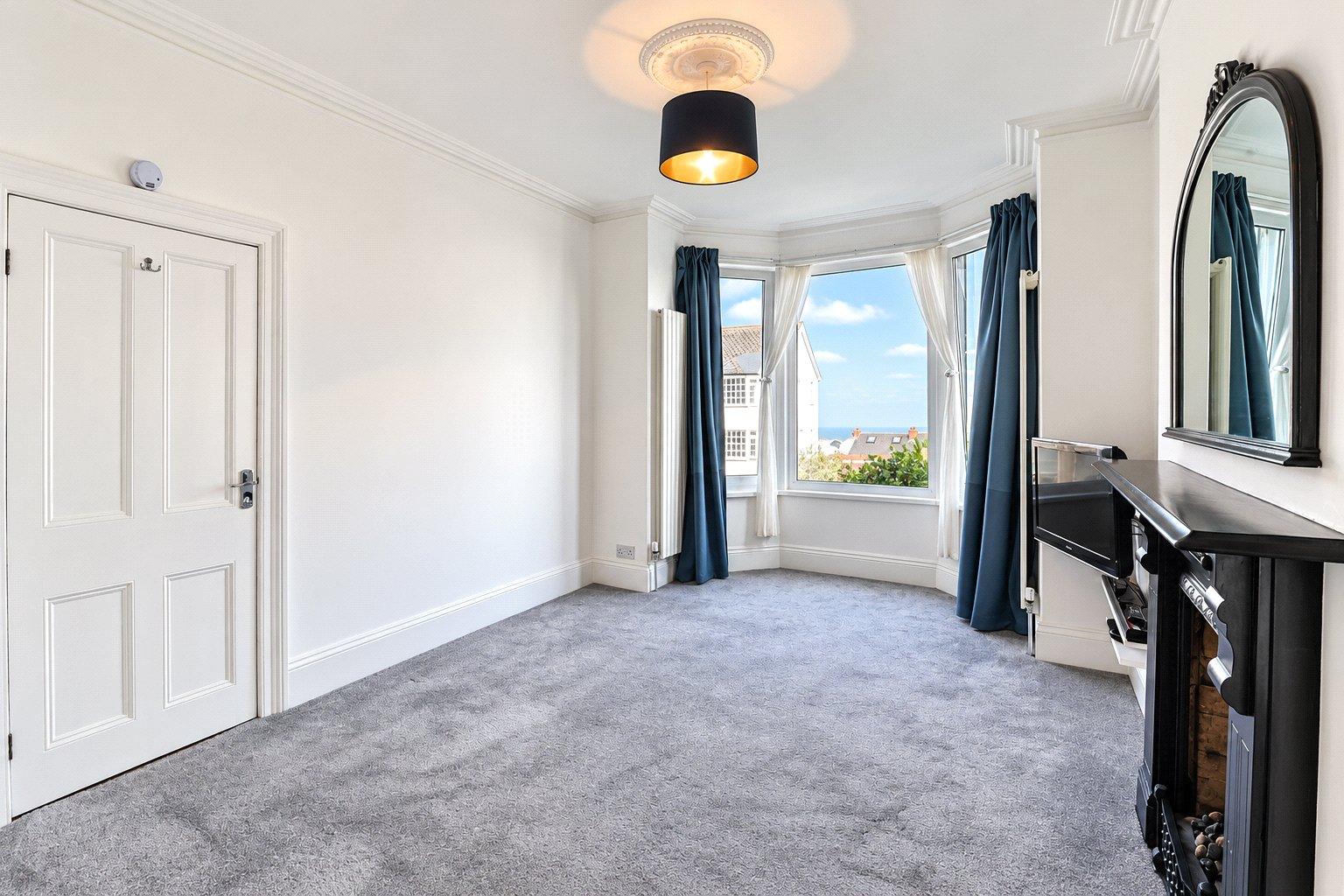 property-img