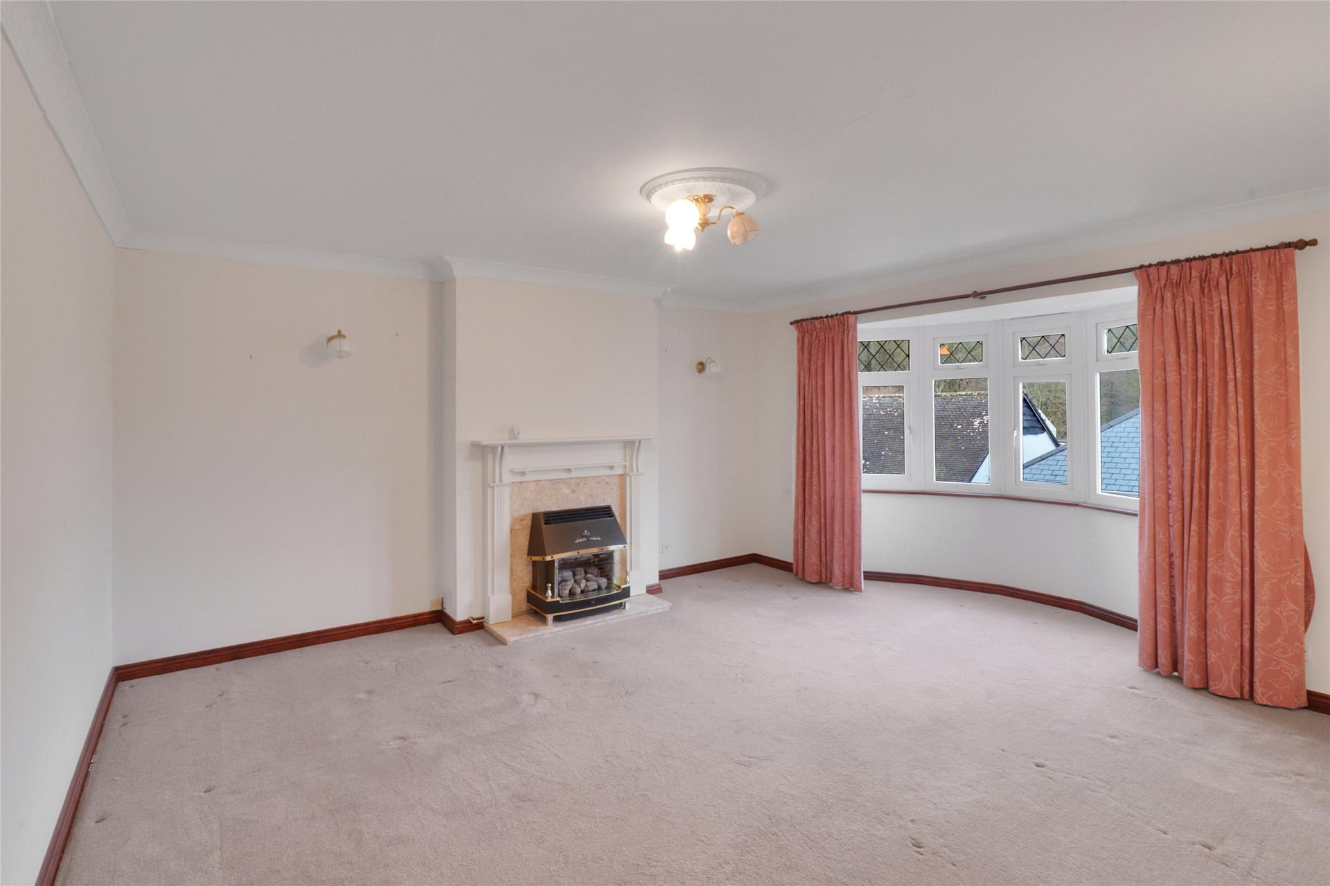 property-img