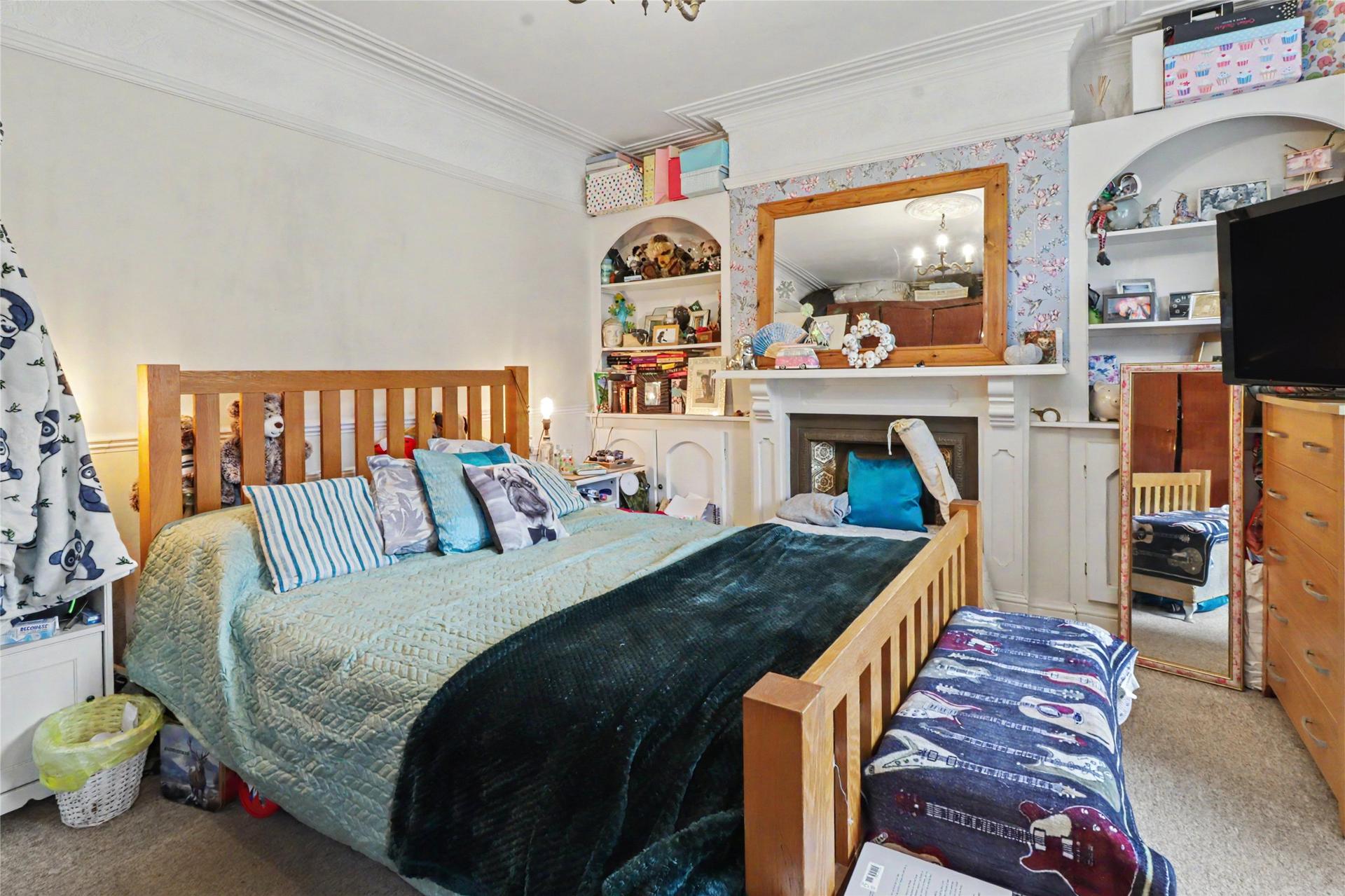 property-img