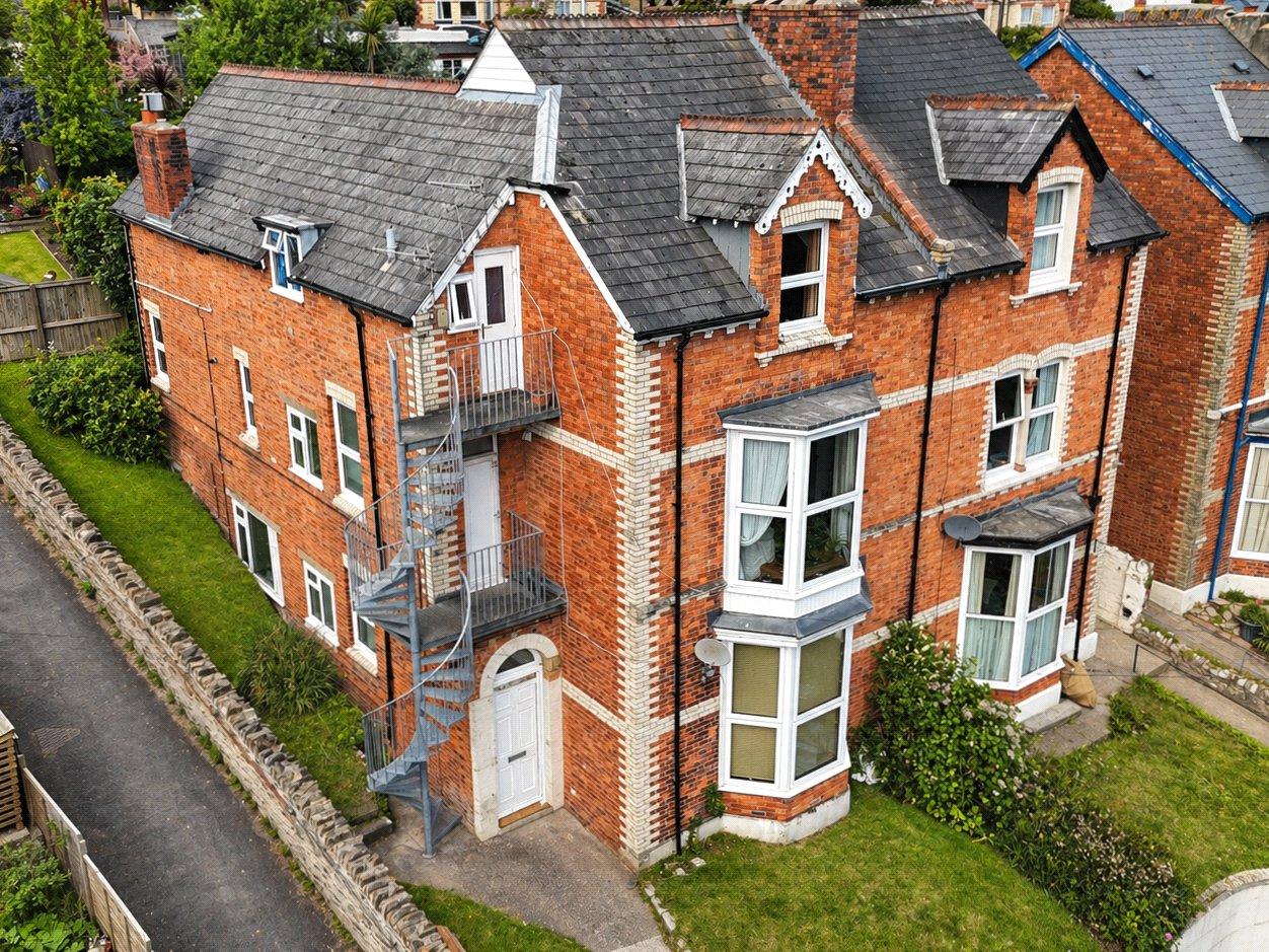 property-img