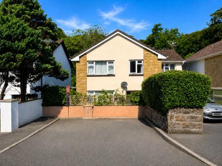 Trinity Gardens, Ilfracombe, Devon, EX34 - Webbers