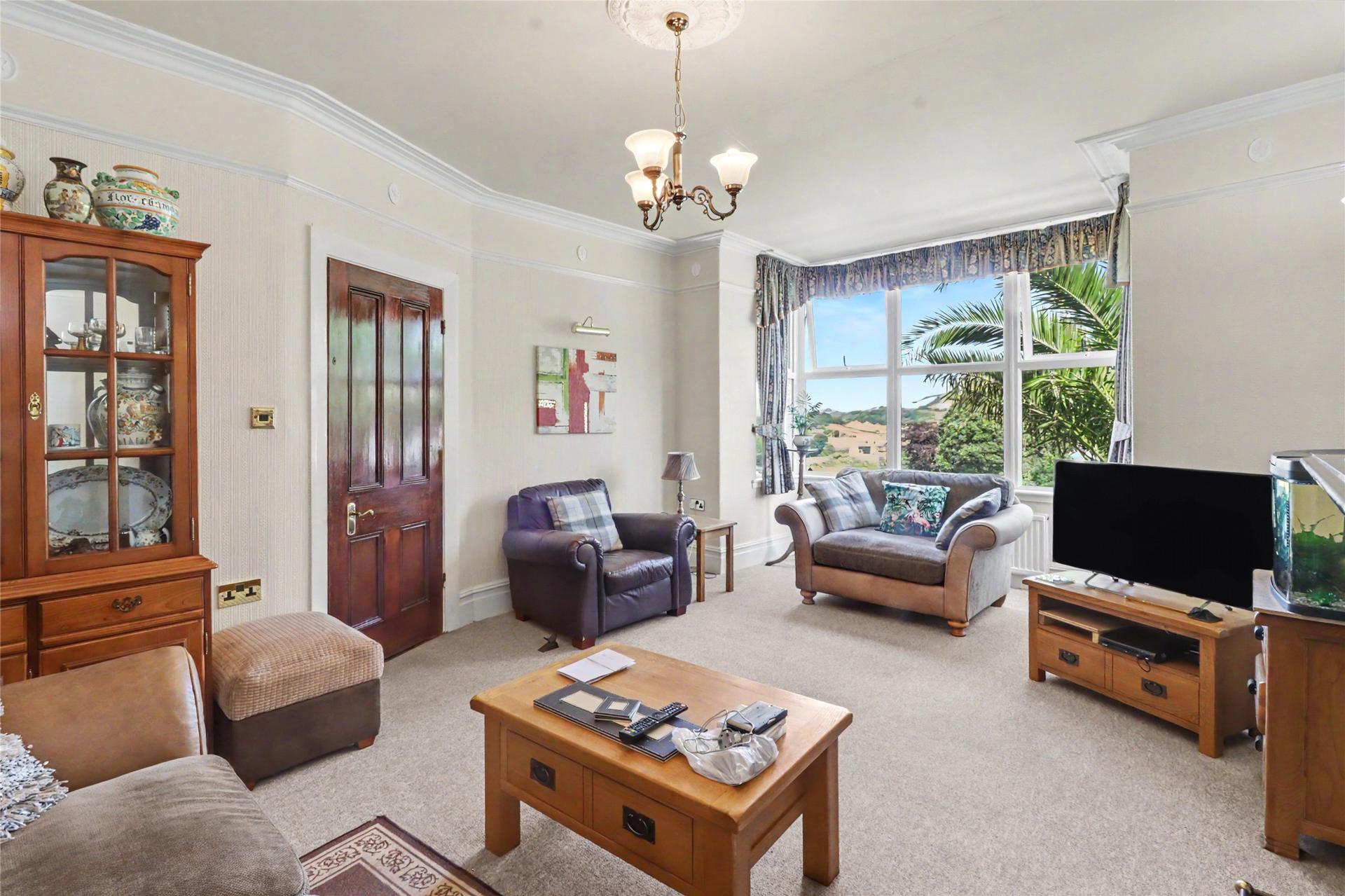 property-img