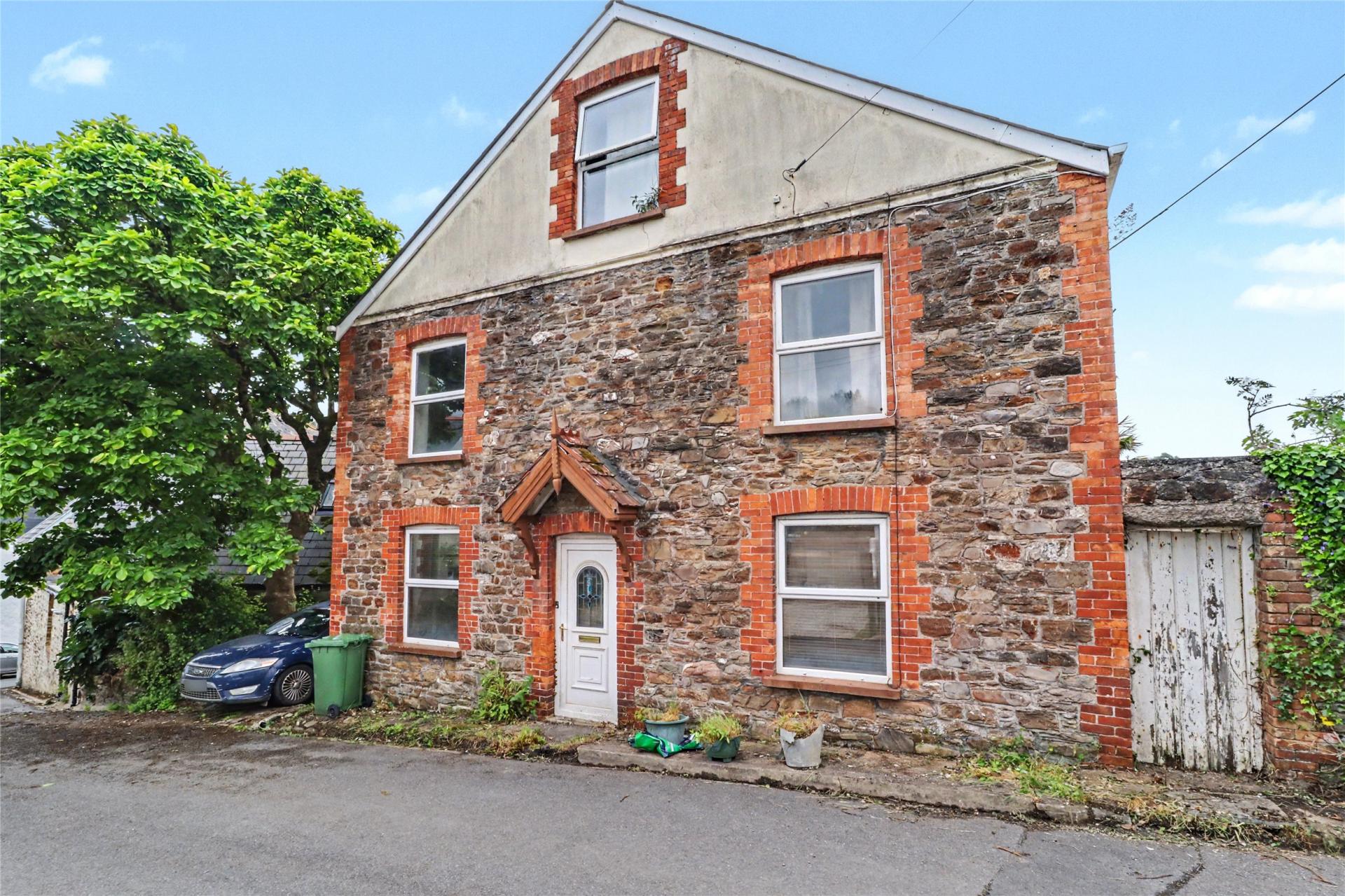 property-img