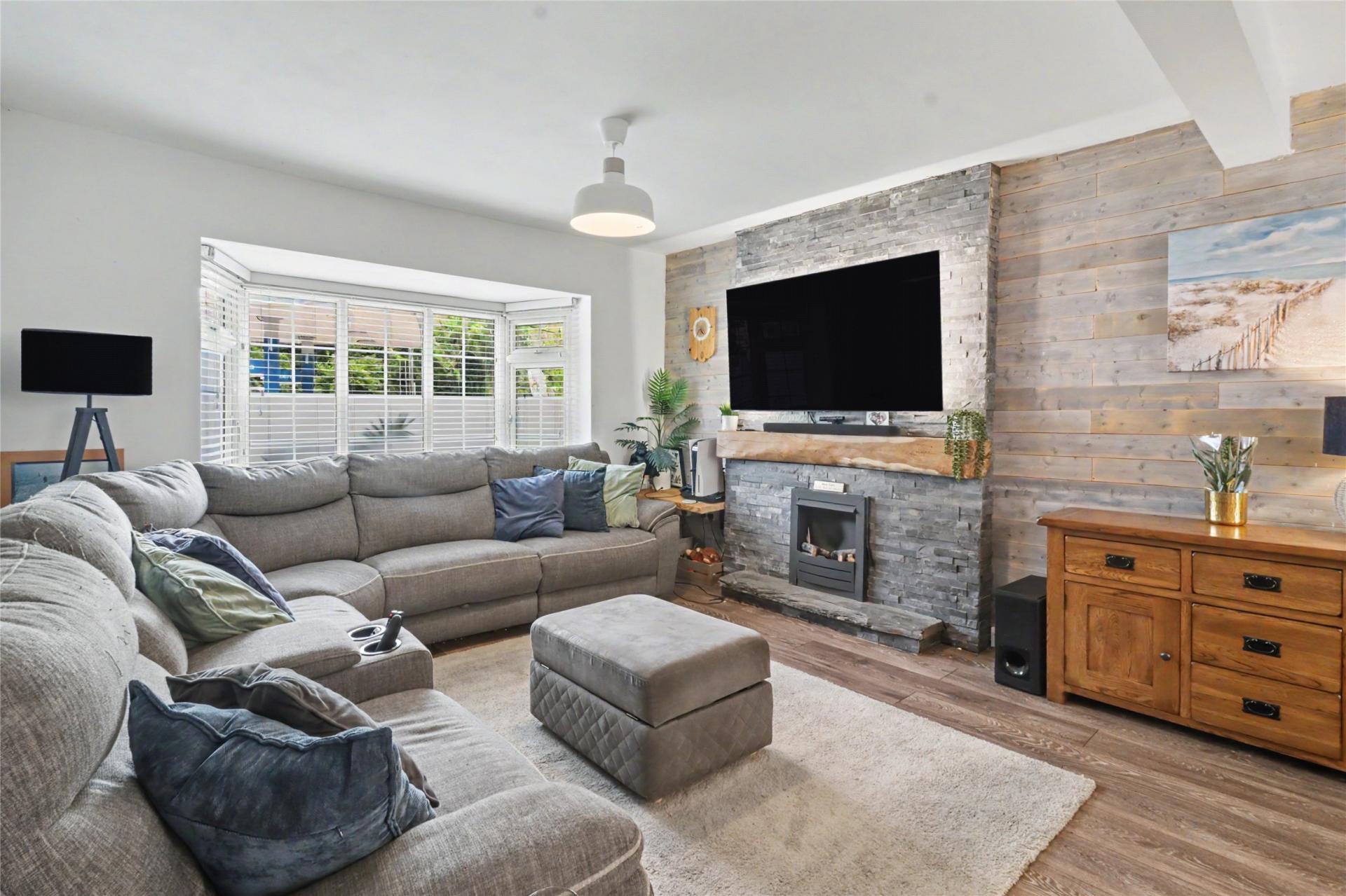 property-img