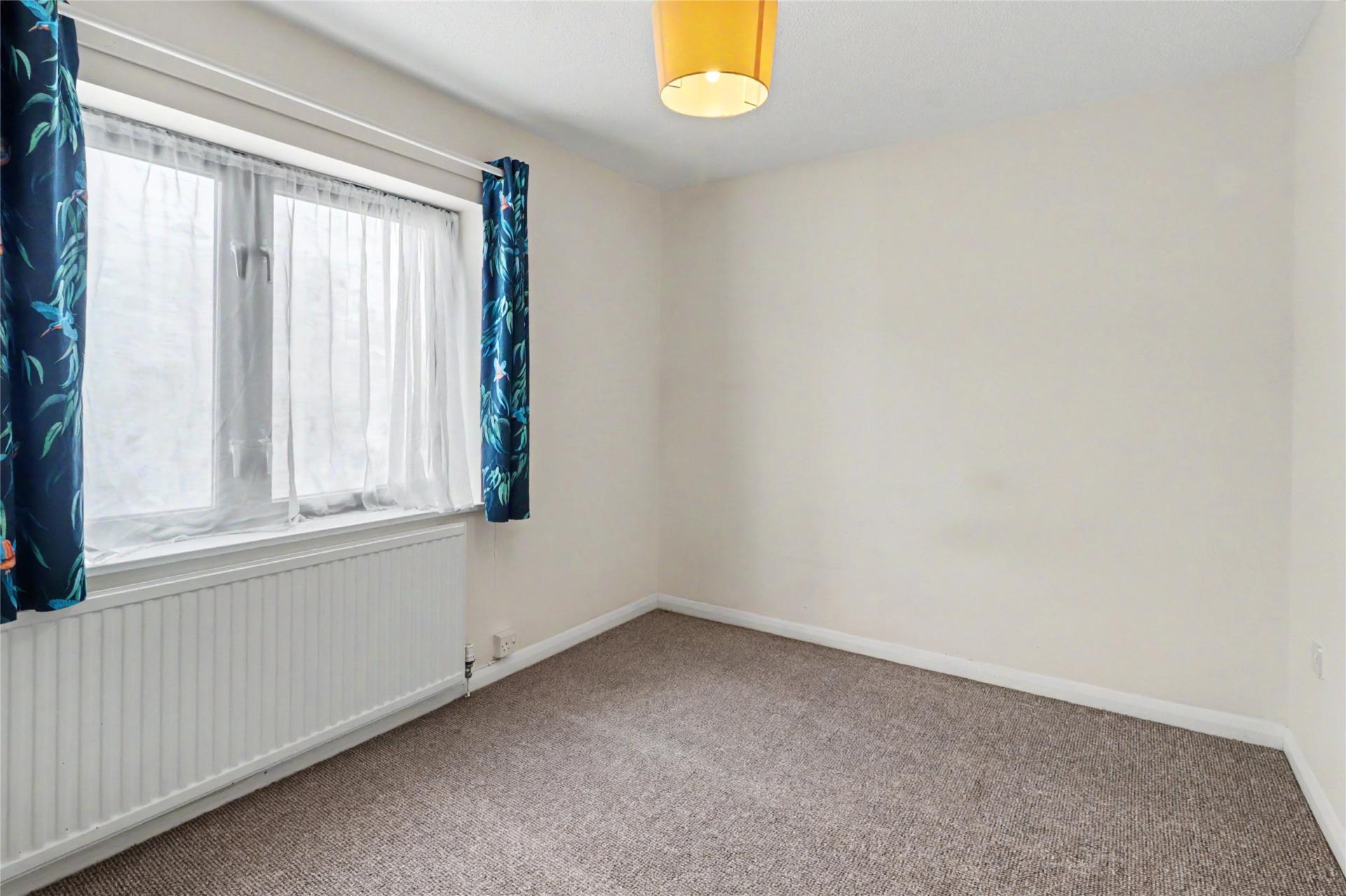 property-img